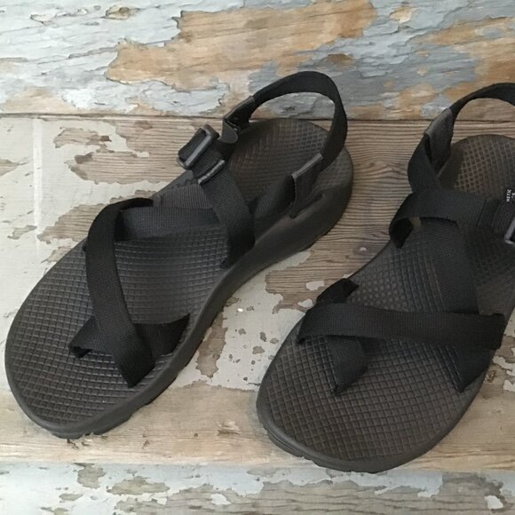 Vibram Black Adjustable Strap Sandals - Picture 2 of 5